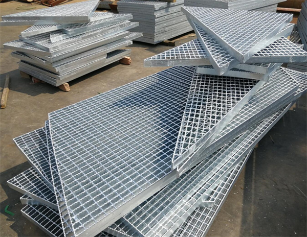 河北熱浸鍍鋅鋼格板生產(chǎn)廠(chǎng)